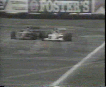 mansell-trata-de-pasar-a-berger-ii