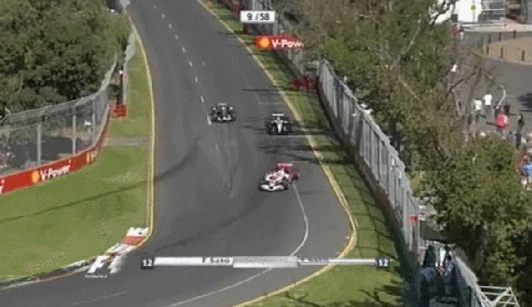 wurz-coulthard-crash