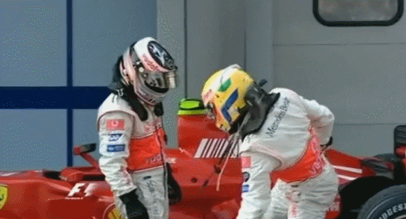 hamilton-alonso-malasia-2007