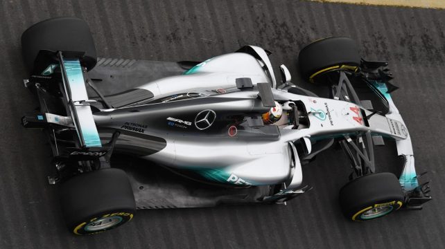 lewis-hamilton-2017-silvertone-shakedown