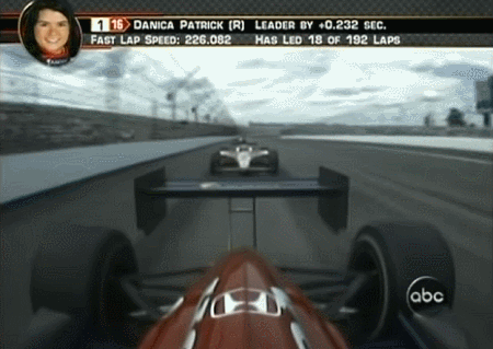 2005 Indy 500 - Wheldon retakes the lead