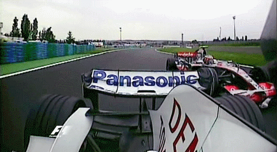 2008 French GP - Heikki failled overtaker