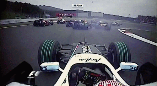 2008 Japanese GP - Coulthard crashes