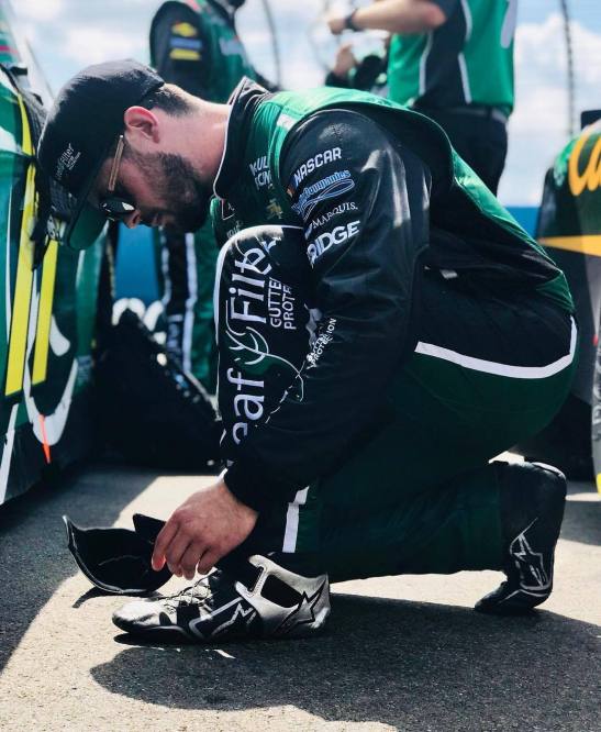 37795530_237544626893259_2276825600276561920_n