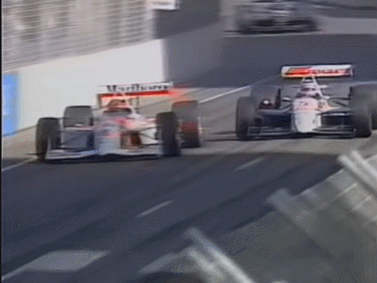 CART 1993 Australia - Mansell overtakes Fittipaldi